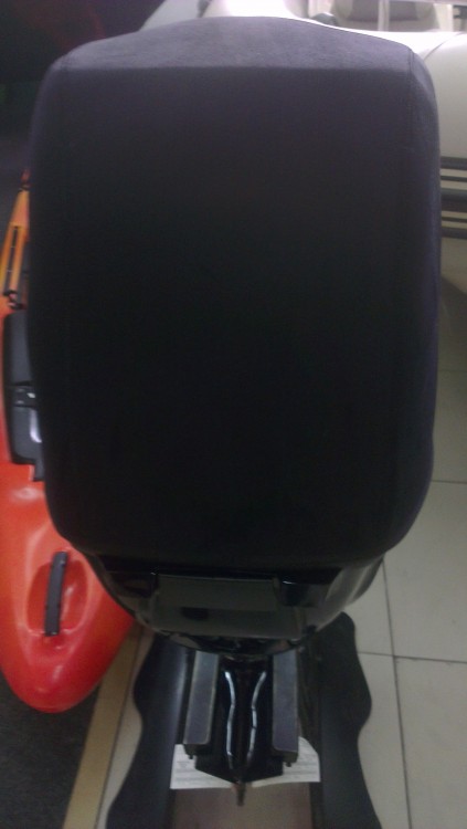 Неопреновый чехол - пыльник колпака (капота) лодочного мотора Mercury MF 25-30 EFI